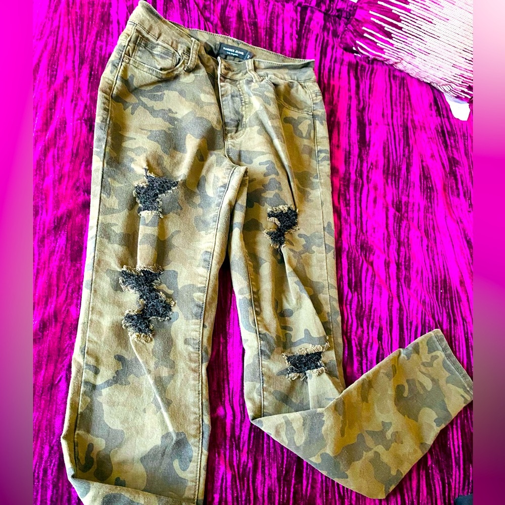 Camo distressed jeans